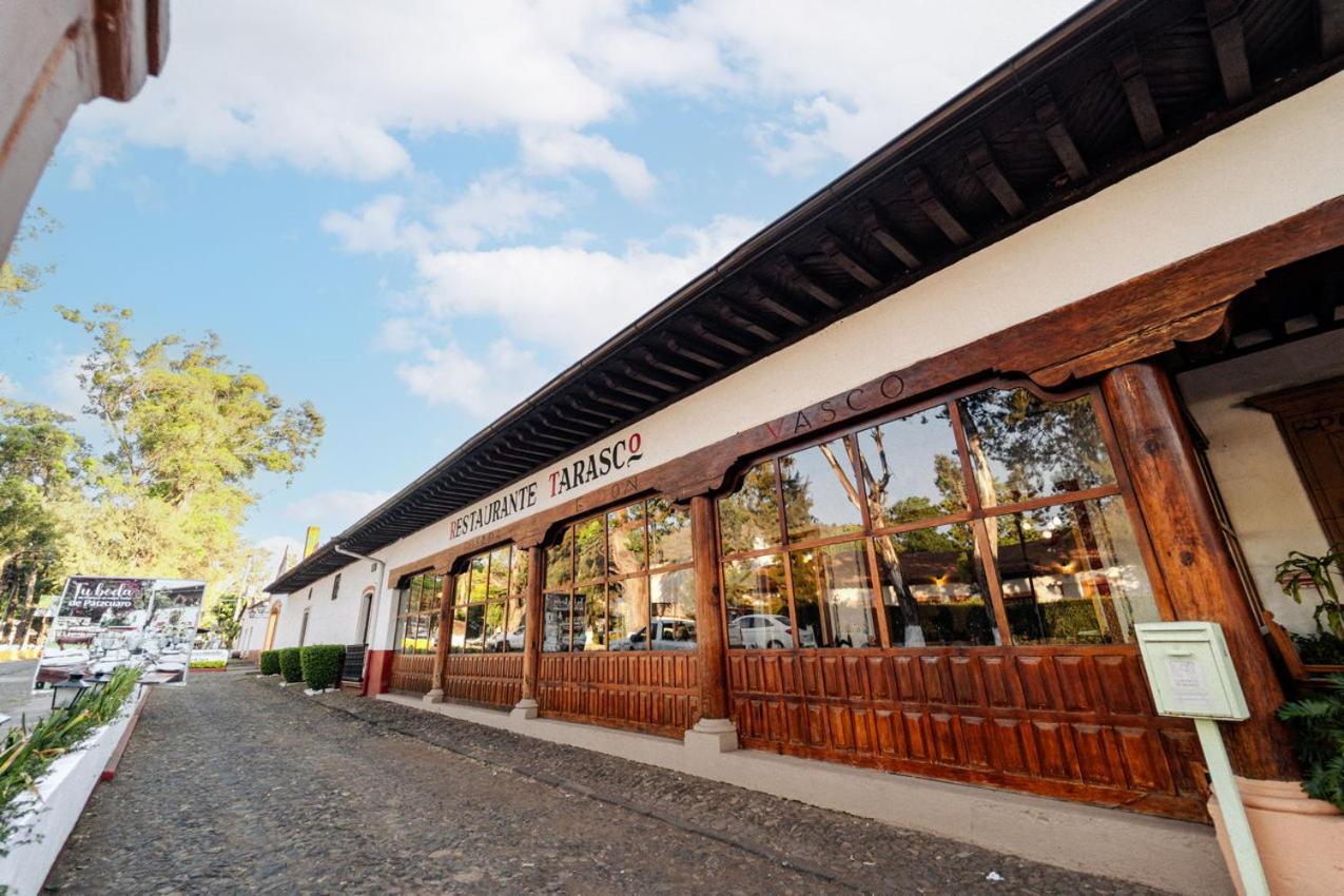 Best Western Plus Posada De Don Vasco Pátzcuaro Esterno foto The restaurant in 2012