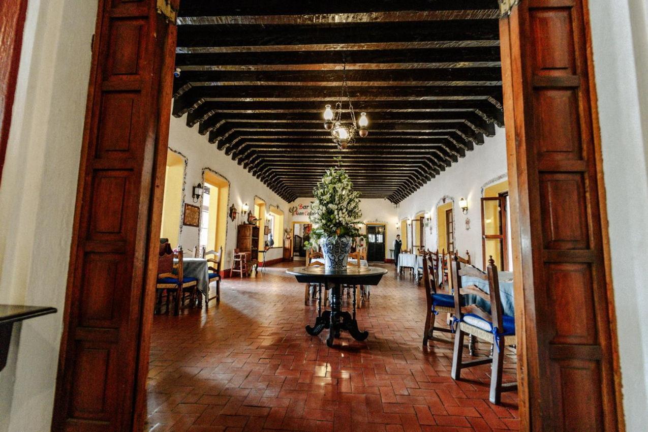 Best Western Plus Posada De Don Vasco Pátzcuaro Esterno foto Interior of the hotel