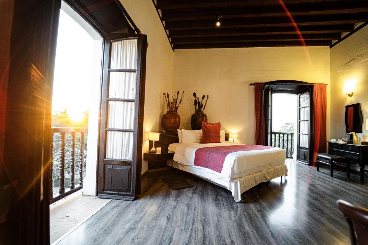 Best Western Plus Posada De Don Vasco Pátzcuaro Esterno foto A room at the hotel